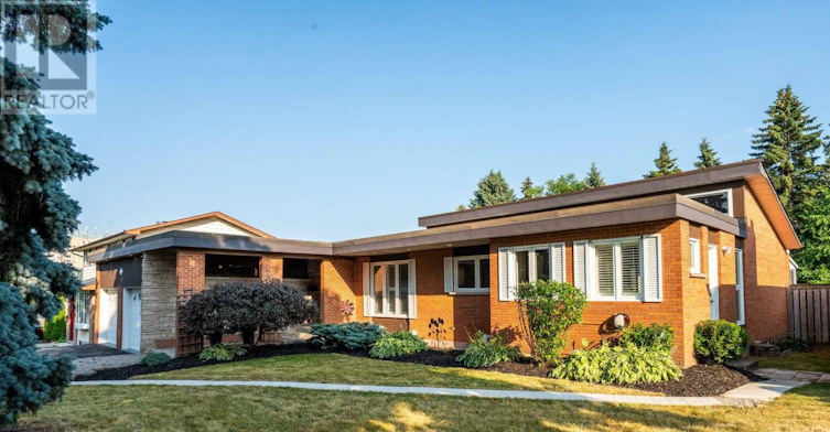 BSMT 2-83 Sherwood Road E, Ajax, ON, L1T 2Y7