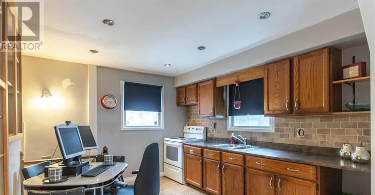 9697 Dickenson Road, Hamilton, ON, L0R 1W0 - 11