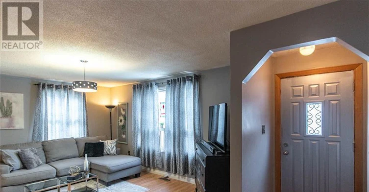 9697 Dickenson Road, Hamilton, ON, L0R 1W0 - 4