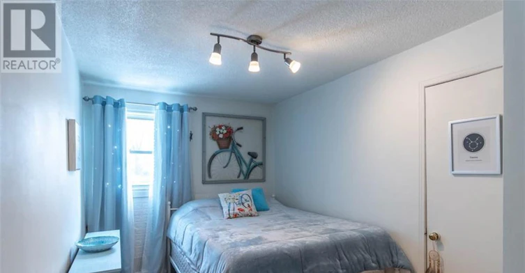 9697 Dickenson Road, Hamilton, ON, L0R 1W0 - 13