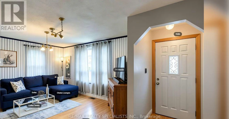 9697 Dickenson Road, Hamilton, ON, L0R 1W0 - 2