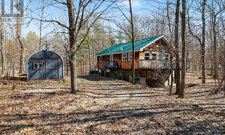 907 Lakeshore Boulevard