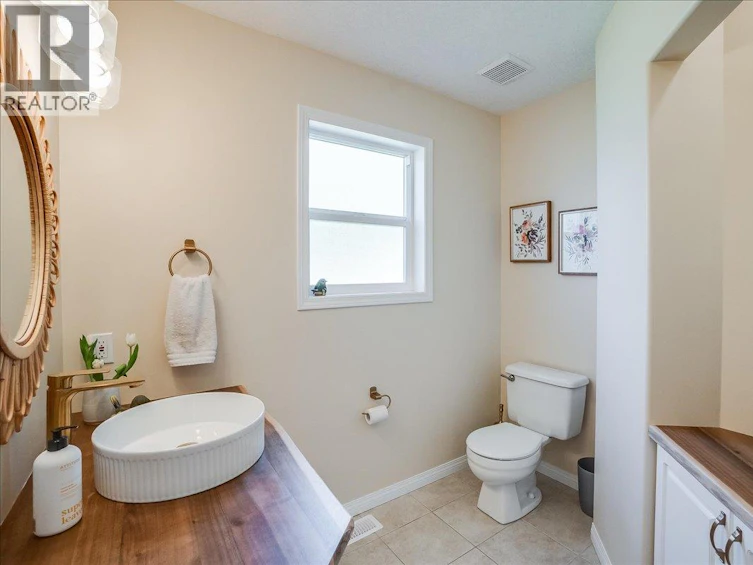 5839 Sunset Drive, Nelson, BC, V1L 6X9 - 23