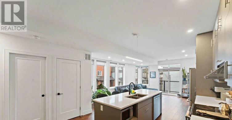 9 Anderson Street, Ottawa, ON, K1R 6T4 - 2