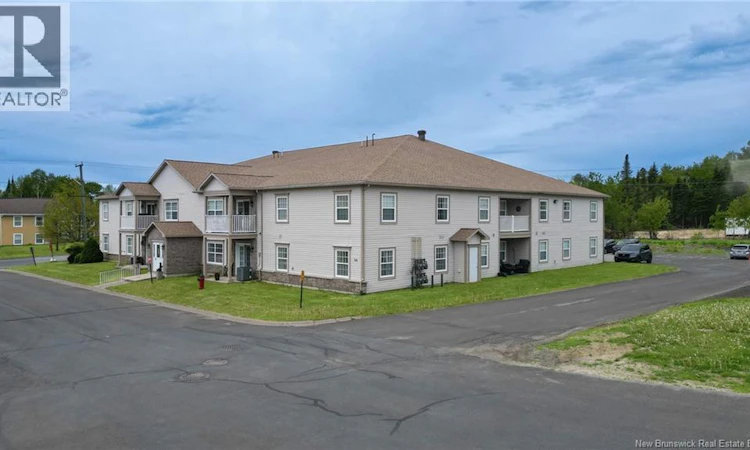 2F-44 Brown Boulevard