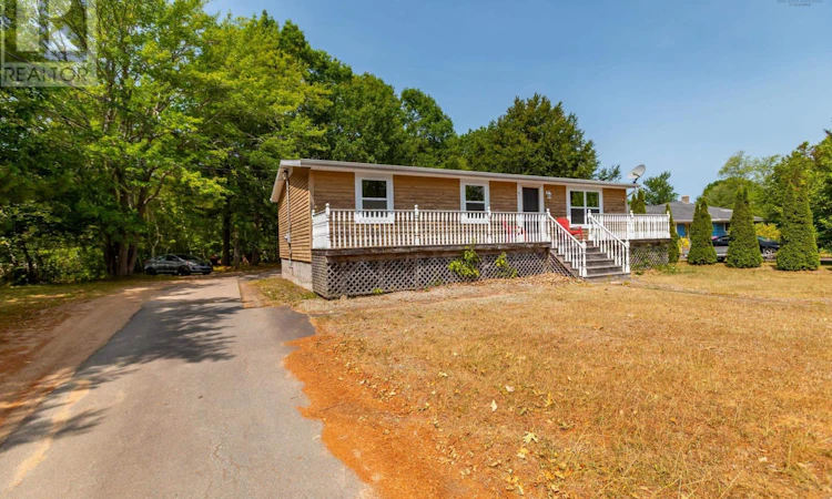 1 Pinecrest Drive