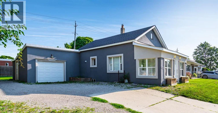 1672 Elgin Street, Kingsville, ON, N0P 2G0 - 24