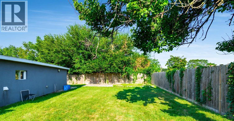 1672 Elgin Street, Kingsville, ON, N0P 2G0 - 30
