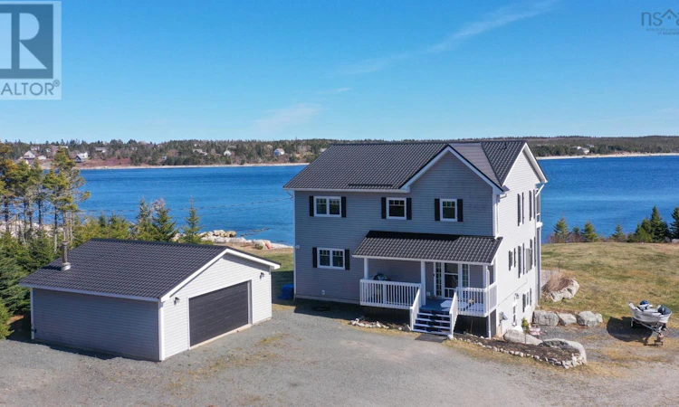 102 Oceantide Lane