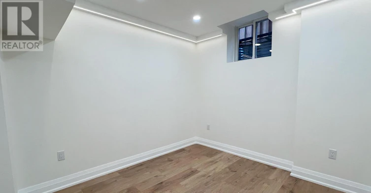 LOWER-24 Foxhill Drive, Vaughan, ON, L6A 1K1 - 9