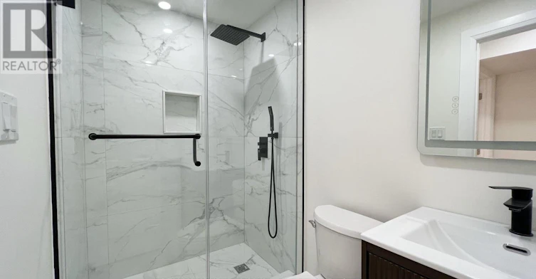 LOWER-24 Foxhill Drive, Vaughan, ON, L6A 1K1 - 8