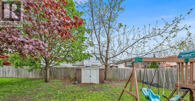 1493 Azalia Crescent, Windsor, ON, N8W 5C5 - 14
