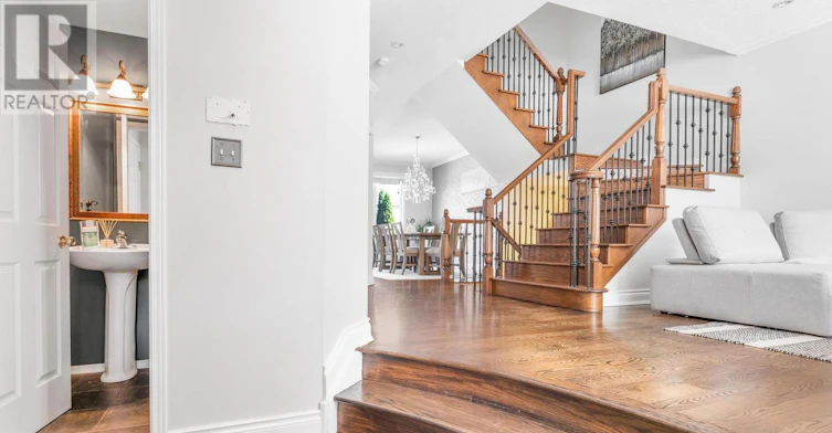 1157 Elmlea Drive, Ottawa, ON, K1J 6W1 - 2