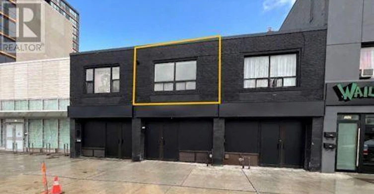 1623A Eglinton Avenue, Toronto, ON, M6E 2H7
