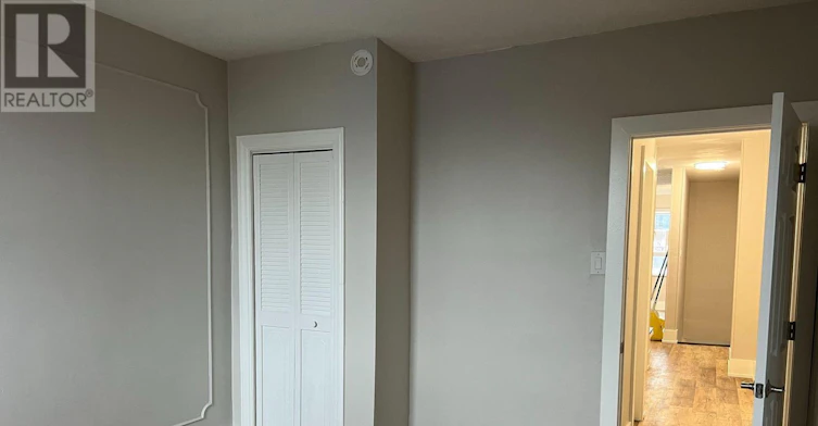 1623A Eglinton Avenue, Toronto, ON, M6E 2H7 - 3