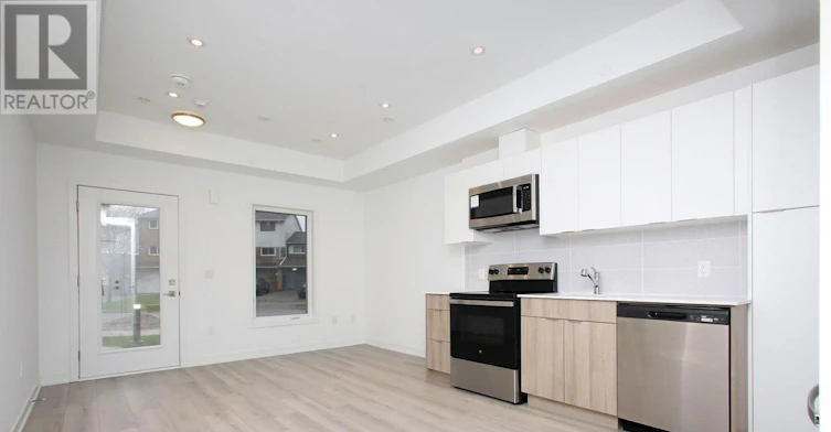 35 Calamint Lane, Toronto, ON, M1W 2H1 - 2
