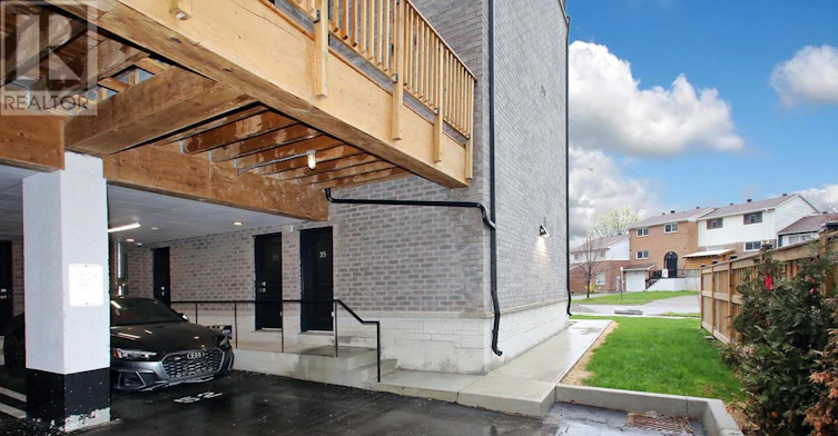 35 Calamint Lane, Toronto, ON, M1W 2H1 - 21