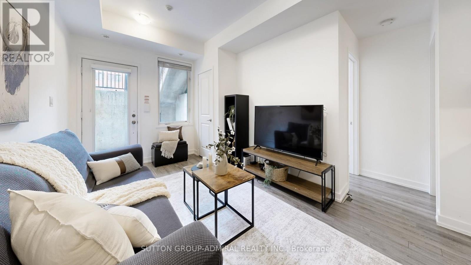 1B-867 Wilson Avenue, Toronto, ON, M3K 0A4