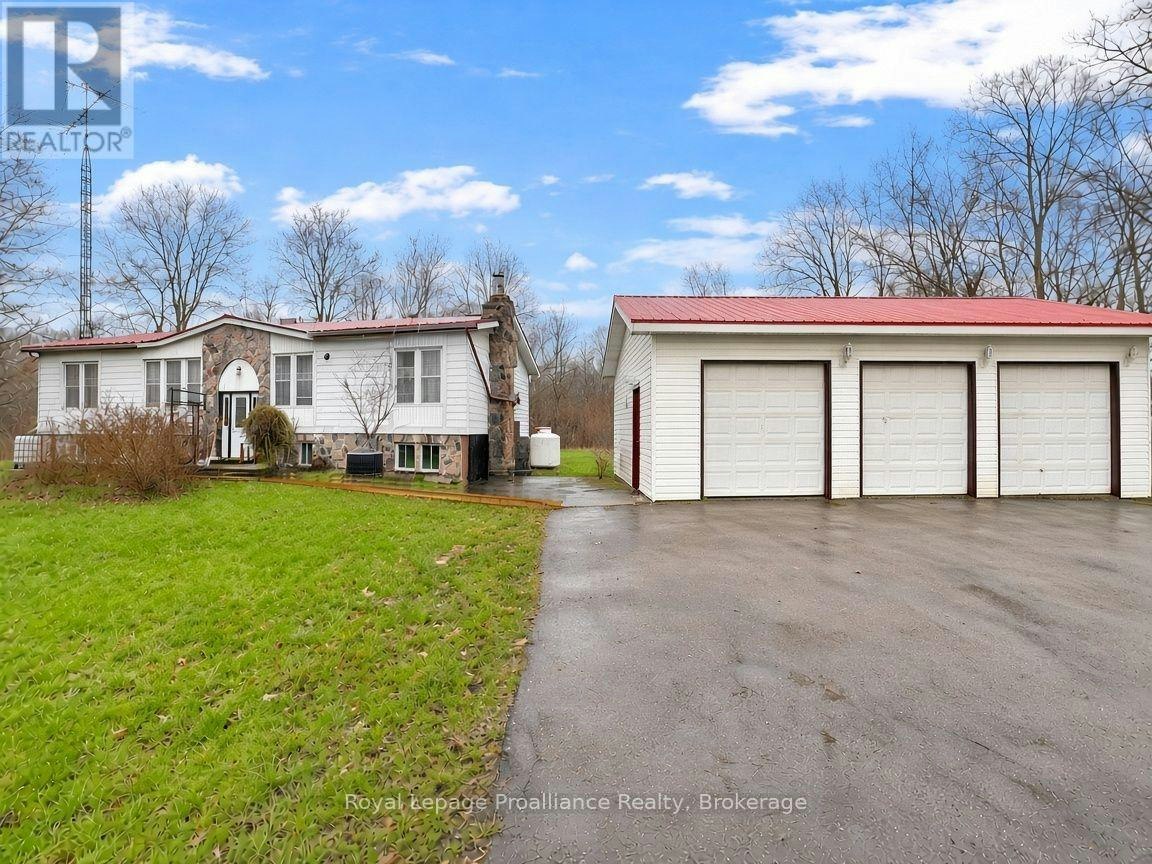 19656 Loyalist Parkway, Prince Edward County, ON, K0K 1T0