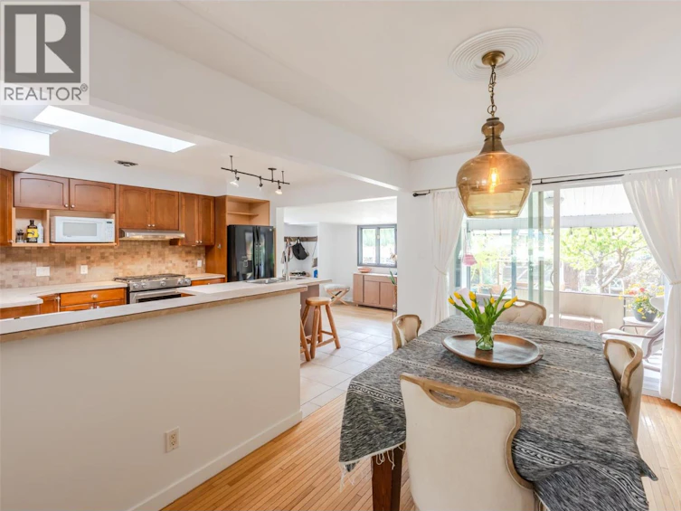 1106 Johnson Road, Penticton, BC, V2A 1W7 - 17