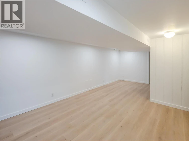 1106 Johnson Road, Penticton, BC, V2A 1W7 - 34