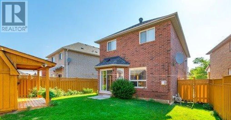 UPPER LEVEL-44 Gold Hill Road W, Brampton, ON, L6X 4V2 - 7