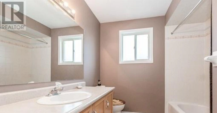 UPPER LEVEL-44 Gold Hill Road W, Brampton, ON, L6X 4V2 - 8
