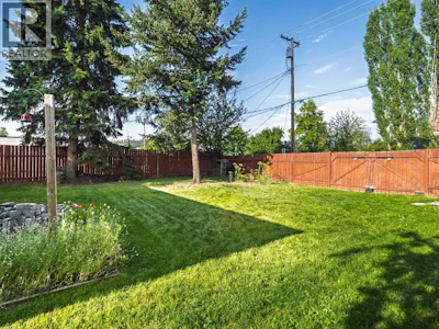 560 Watrous Street - 5