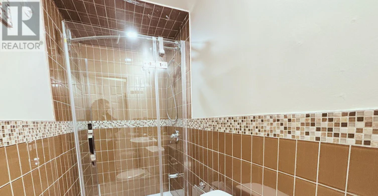 BASEMENT 2-1400 Greenbriar Drive, Oakville, ON, L6M 1Z9 - 9