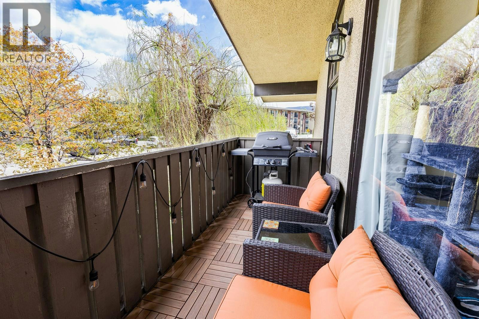 11-353 Boyce Crescent, Kelowna, BC, V1Y 5Z7