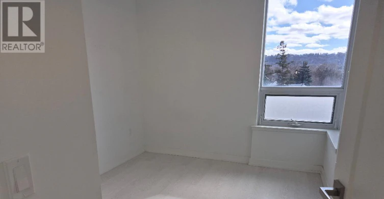 402-415 Main Street W, Hamilton, ON, L8P 0C9 - 3