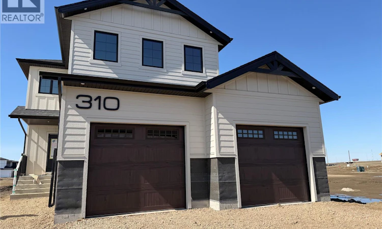 310 Traeger Manor