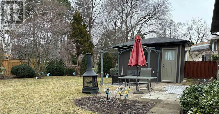 2415 Edith Avenue, Burlington, ON, L7R 1N6 - 24