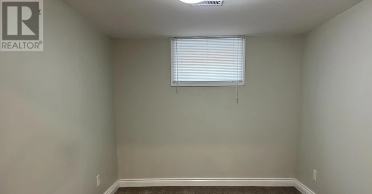 2415 Edith Avenue, Burlington, ON, L7R 1N6 - 23