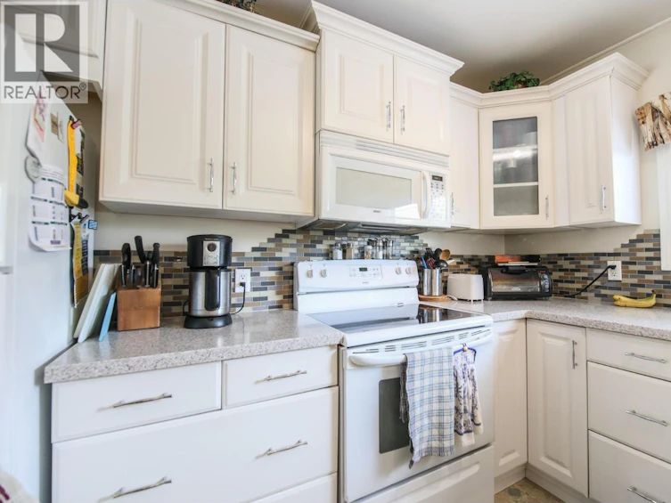 156 Secrest Hill Road, Oliver, BC, V0H 1T5 - 30