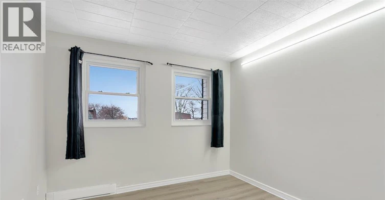 387-6635 Thornberry, Windsor, ON, N8T 3A6 - 12