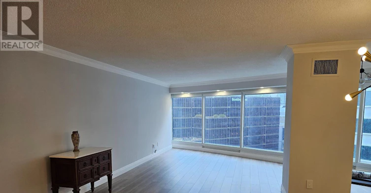 1907-33 University Avenue, Toronto, ON, M5J 2S7 - 9