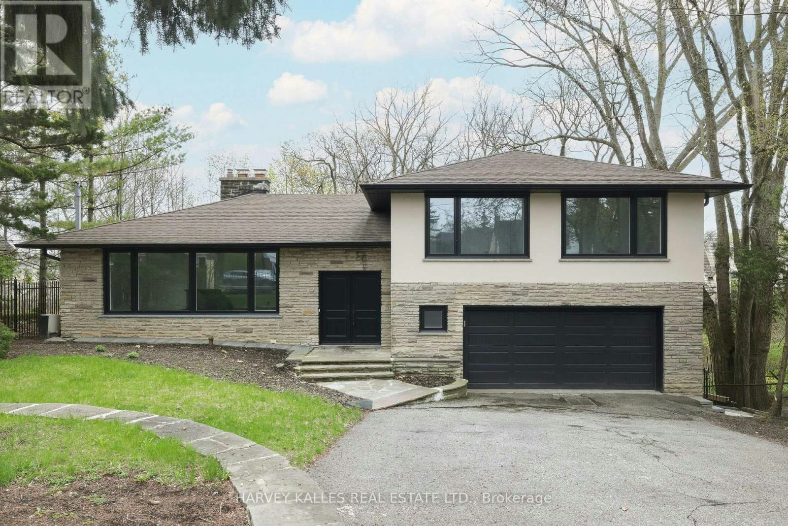 537 Blythwood Road, Toronto, ON, M4N 1B4