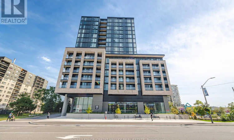 315-86 Dundas Street E