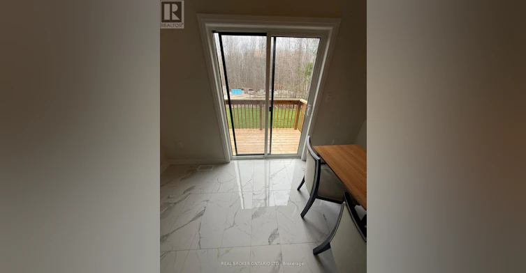 ROOM B,C,D,E-3143 Searidge Street, Severn, ON, L3V 0Y4 - 15