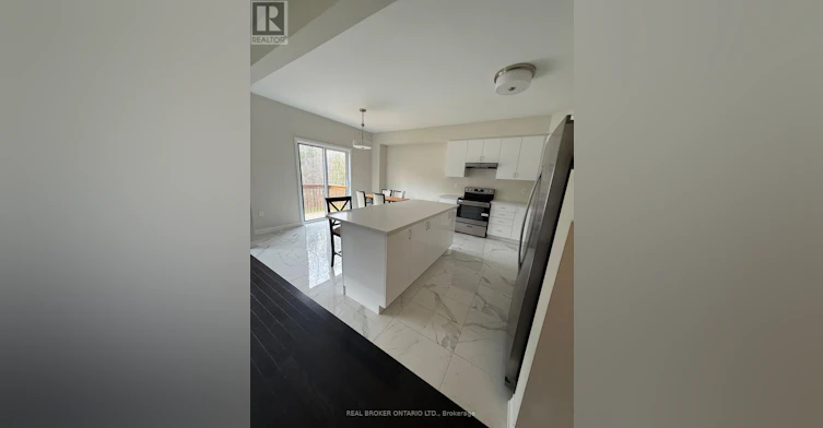 ROOM B,C,D,E-3143 Searidge Street, Severn, ON, L3V 0Y4 - 3