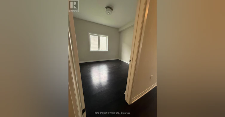 ROOM B,C,D,E-3143 Searidge Street, Severn, ON, L3V 0Y4 - 10