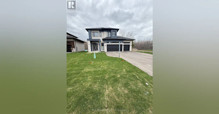 ROOM B,C,D,E-3143 Searidge Street, Severn, ON, L3V 0Y4