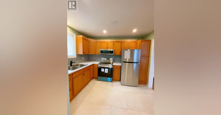 UPPER-6938 Warden Avenue, Niagara Falls, ON, L2G 5P3 - 9