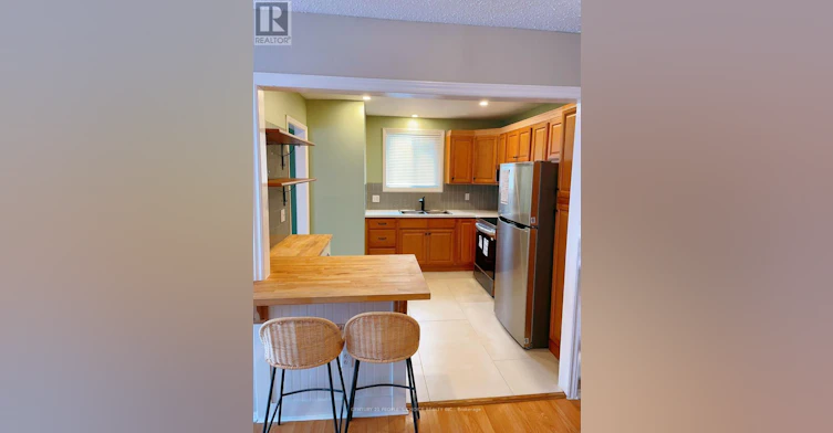 UPPER-6938 Warden Avenue, Niagara Falls, ON, L2G 5P3 - 10