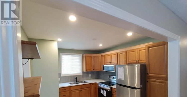 UPPER-6938 Warden Avenue, Niagara Falls, ON, L2G 5P3 - 11