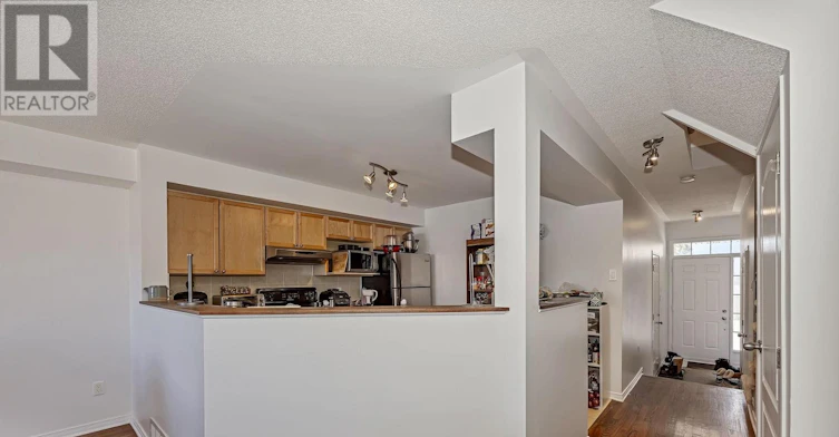 323 Freedom Private, Ottawa, ON, K1G 6W3 - 8