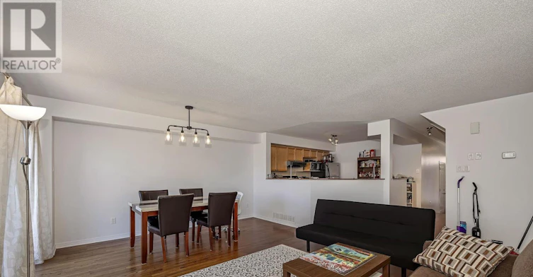 323 Freedom Private, Ottawa, ON, K1G 6W3 - 13