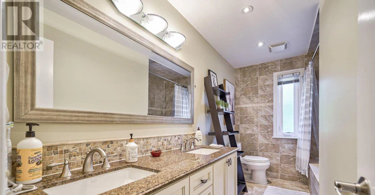 82 Arkendo Drive, Oakville, ON, L6J 5T9 - 24
