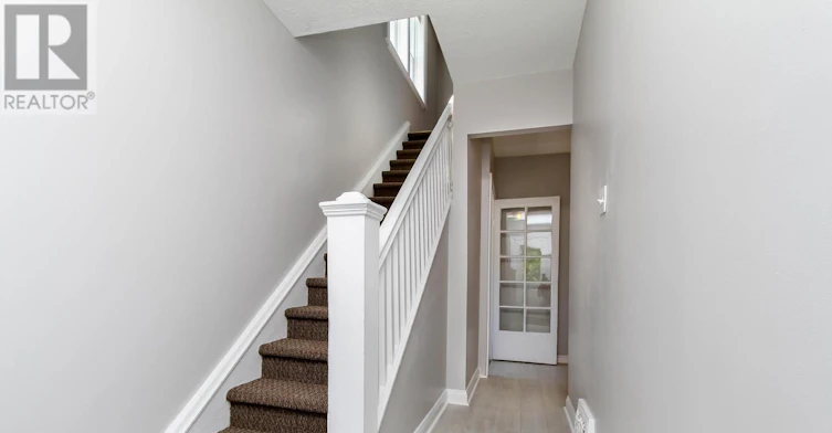 448 Pleasant Park Road, Ottawa, ON, K1H 5N1 - 3